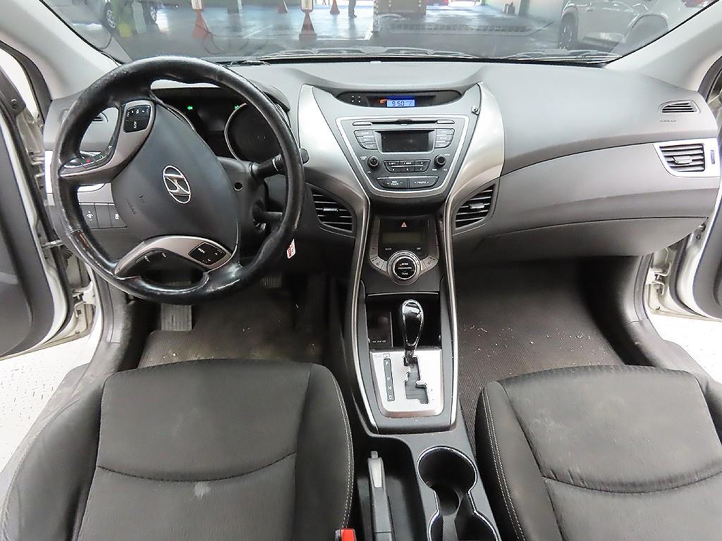 HYUNDAI Avante 2014 Plateado - Importación desde Corea - HF Imports Iquique - Foto 12