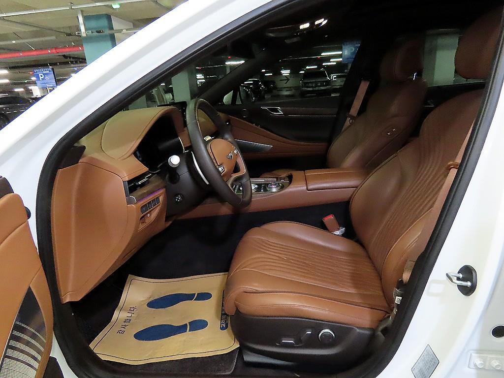 Genesis G80 - Vista 6