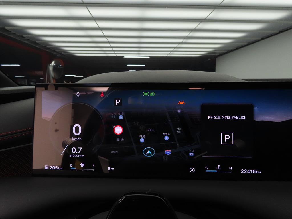 Genesis G80 - Vista 8