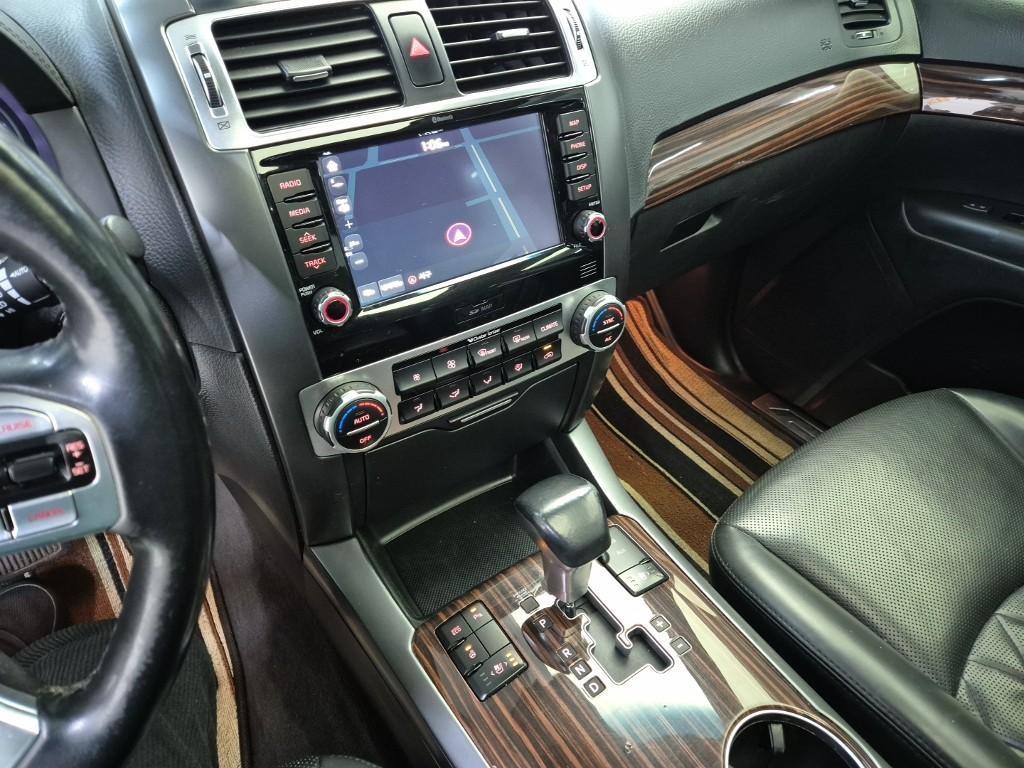 KIA Mohave - Vista 10