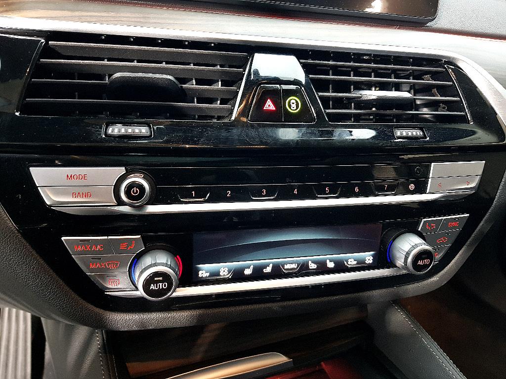 BMW 5 Series - Vista 10