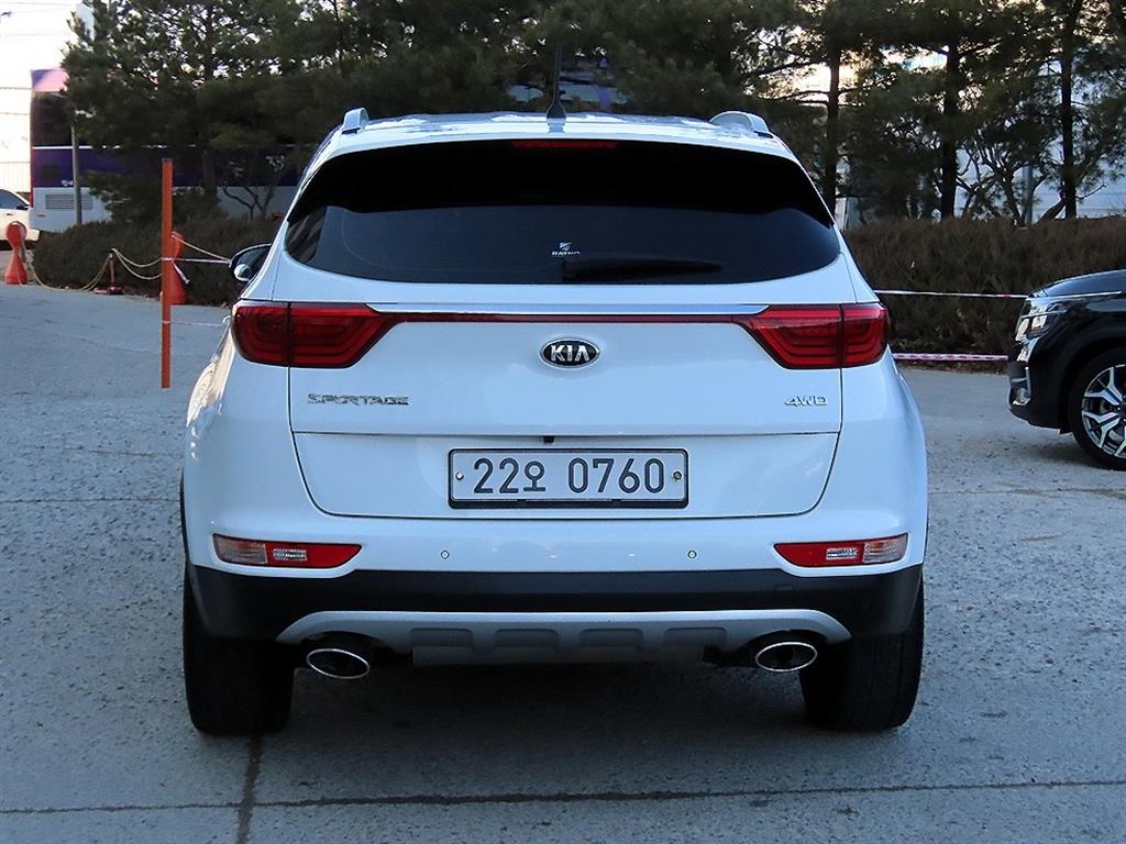 KIA Sportage - Vista 4