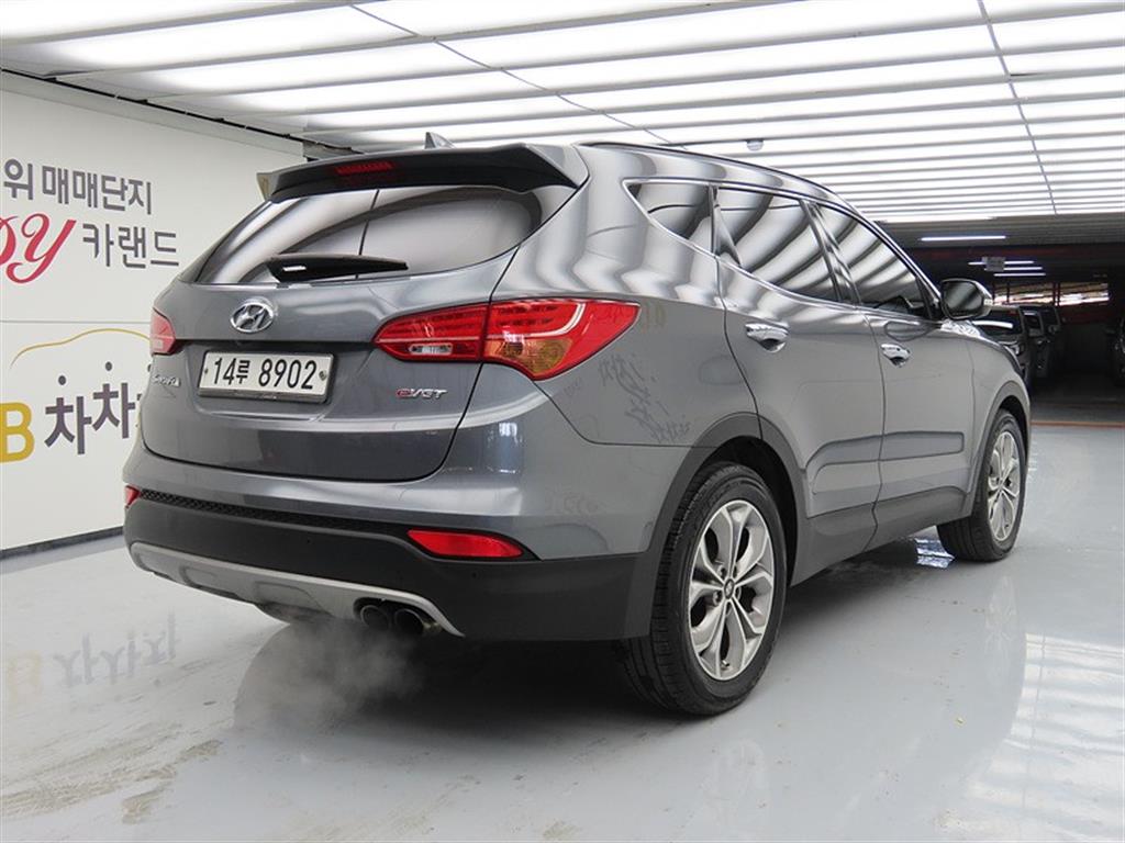 HYUNDAI Santa Fe - Vista 4