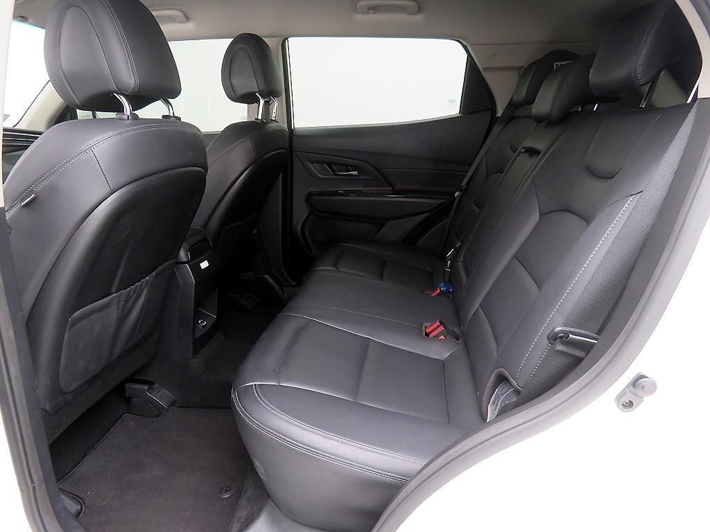 Ssangyong Korando - Vista 7