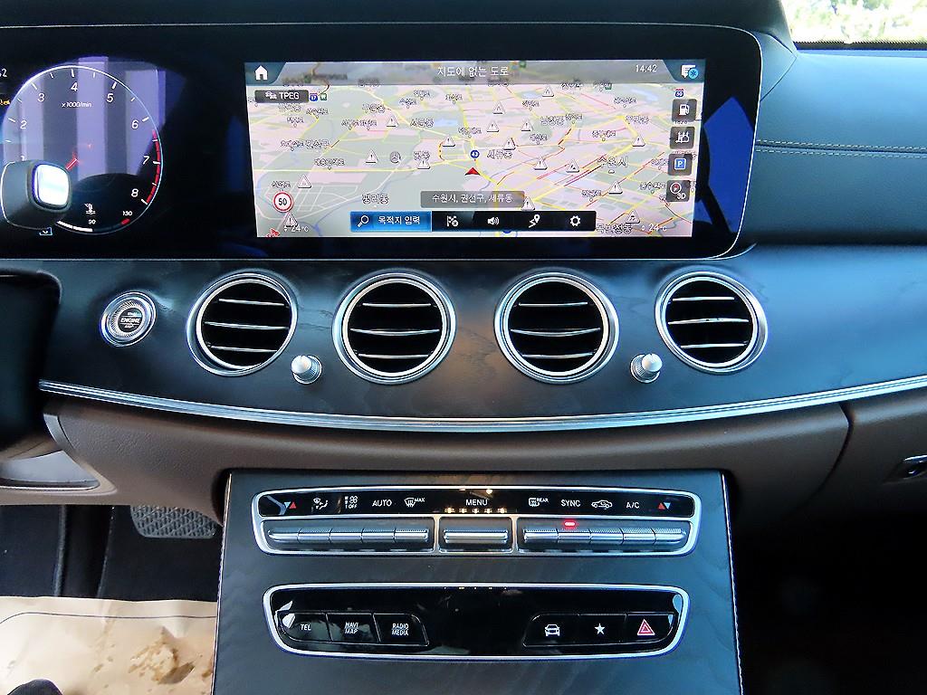 Mercedes Benz E class 2023 Blanco - Importación desde Corea - HF Imports Iquique - Foto 13