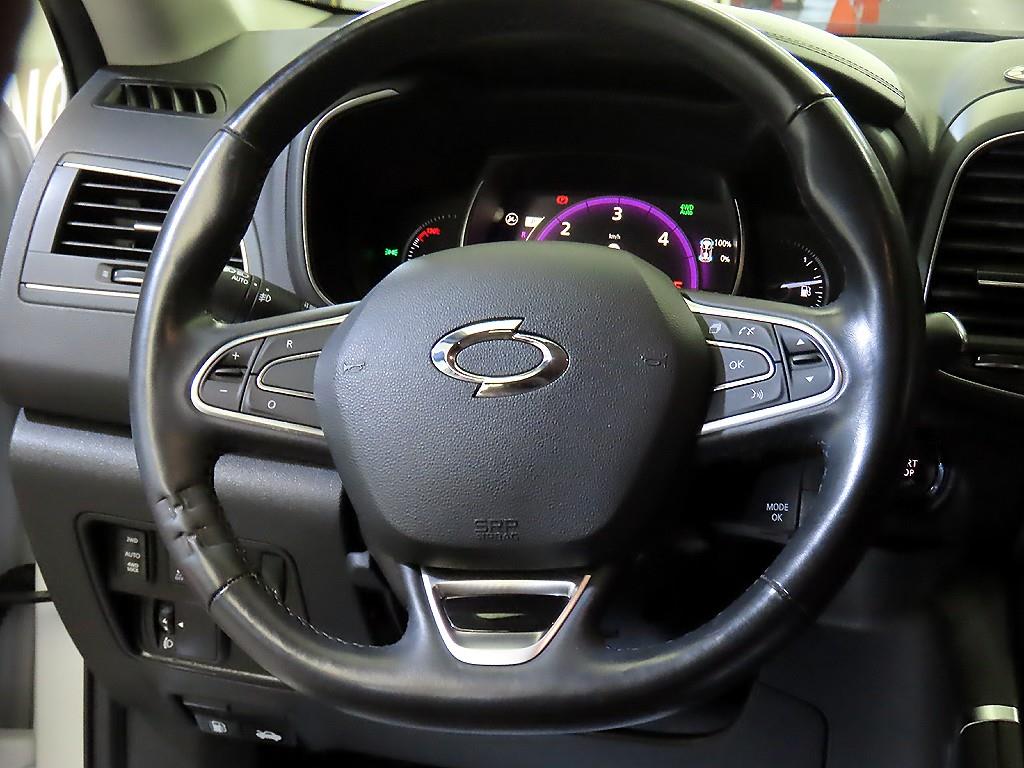 SAMSUNG QM6 - Vista 8