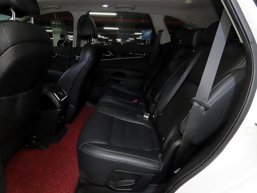 KIA Sorento - Vista 7