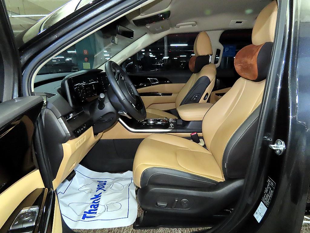 KIA Carnival - Vista 6