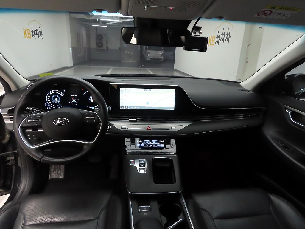 HYUNDAI Grandeur - Vista 6