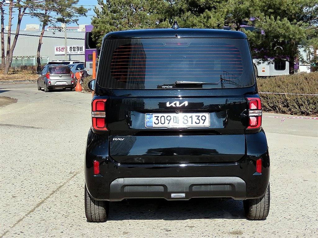 KIA Ray - Vista 4