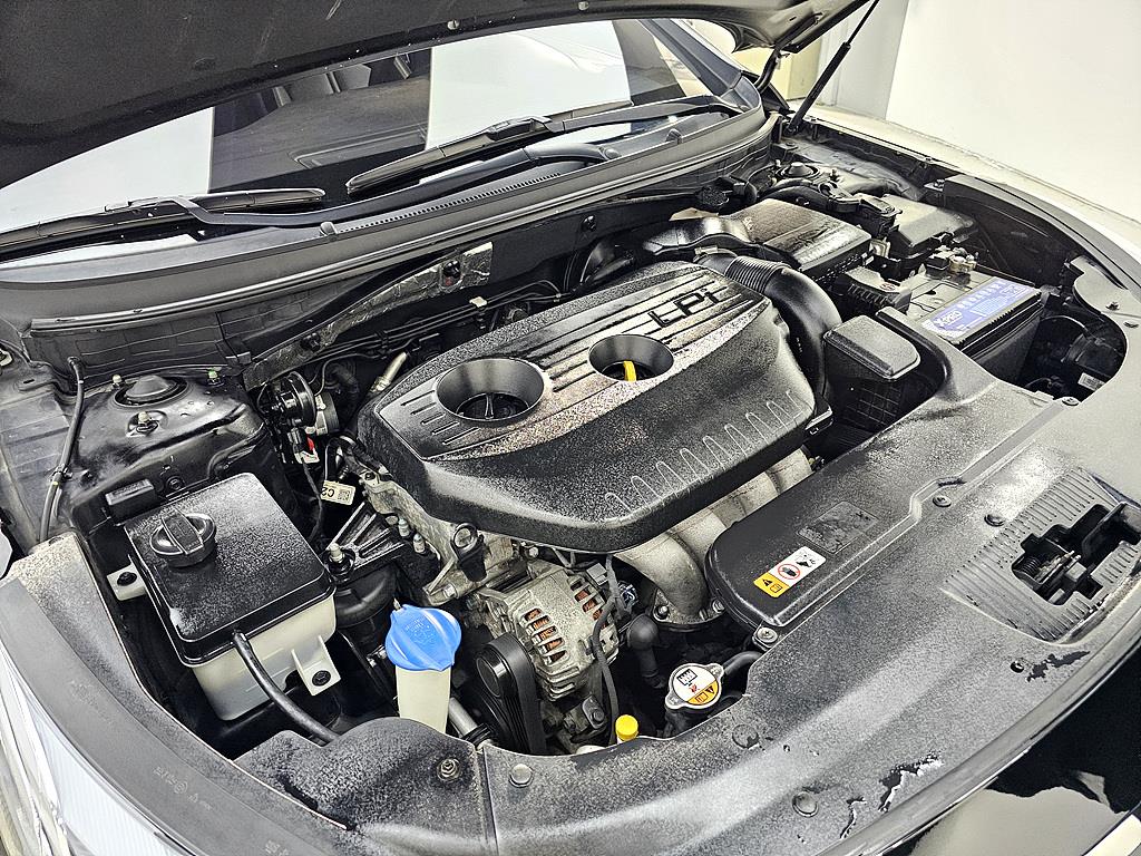 HYUNDAI Sonata - Vista 6