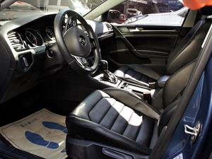 Volkswagen Golf - Vista 10