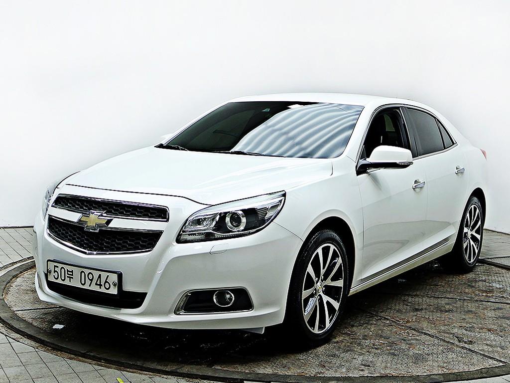Chevrolet Malibu - Vista 3