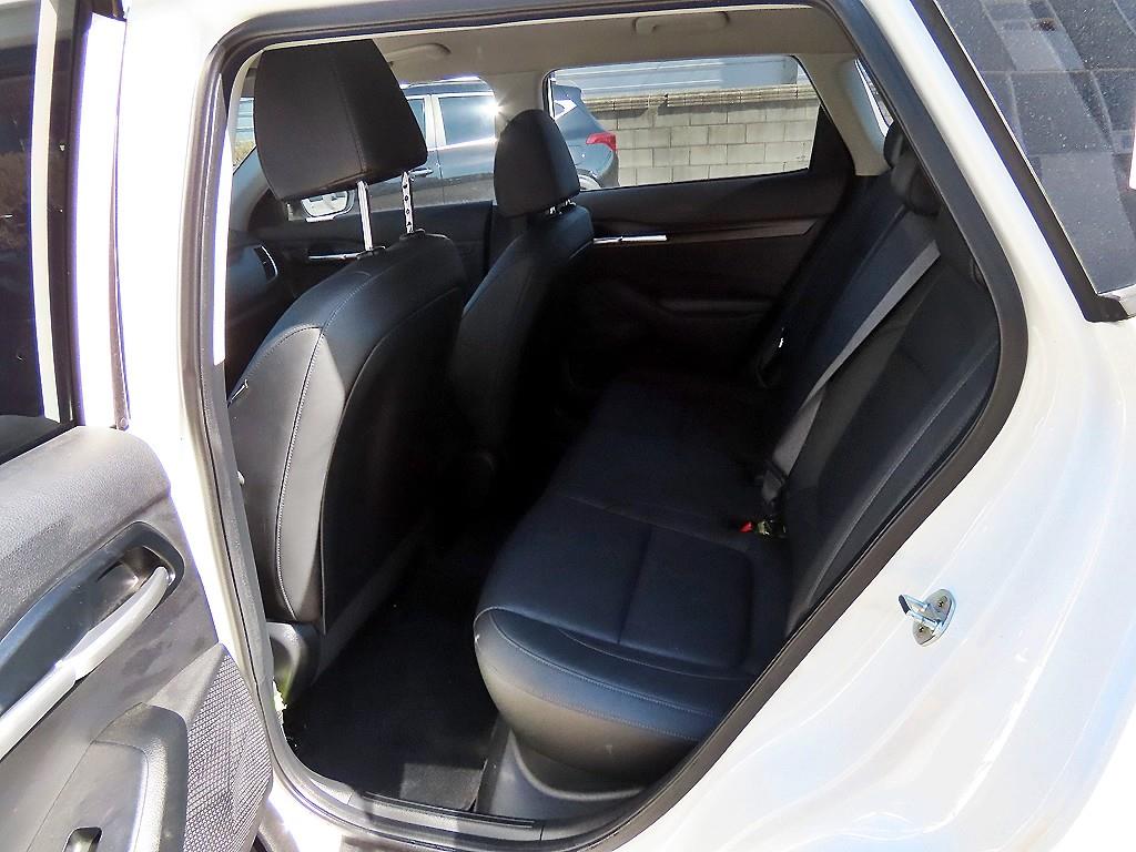 KIA Seltos - Vista 6