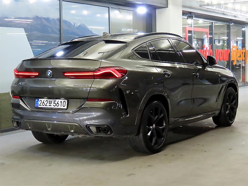 BMW X6 - Vista 4