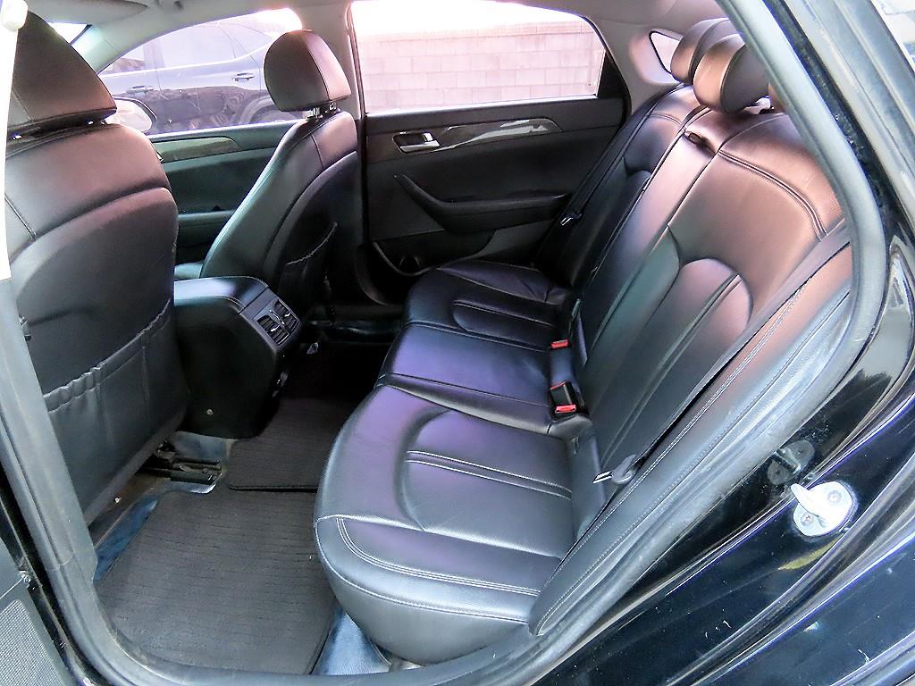 HYUNDAI Sonata - Vista 6