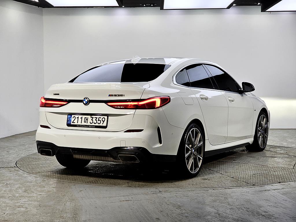 BMW 2 series - Vista 4