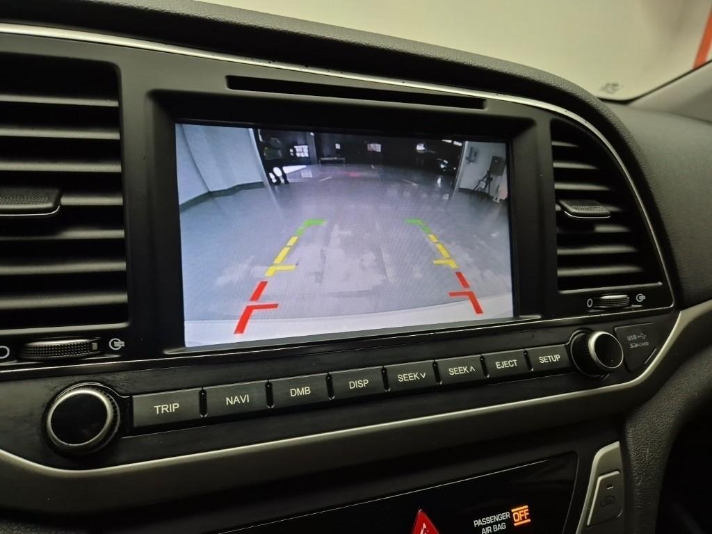 HYUNDAI Avante 2017 Blanco - Importación desde Corea - HF Imports Iquique - Foto 14