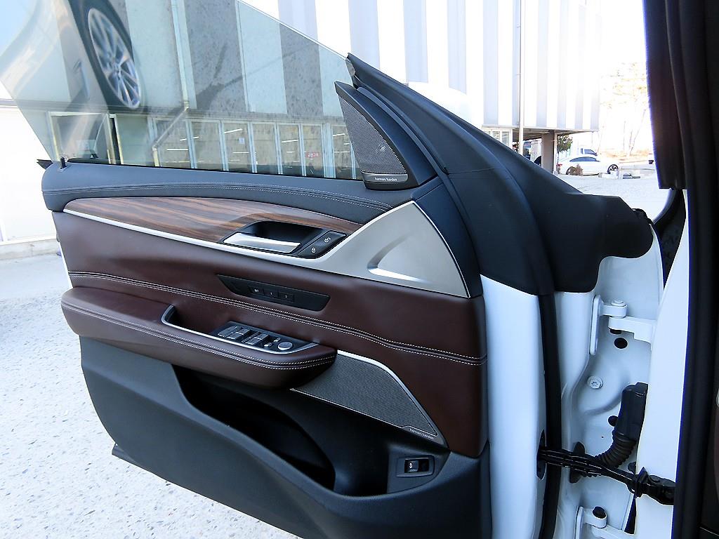 BMW Gran Turismo - Vista 12