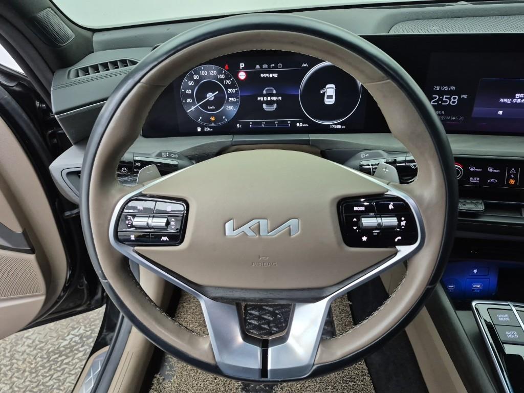 KIA K8 - Vista 9