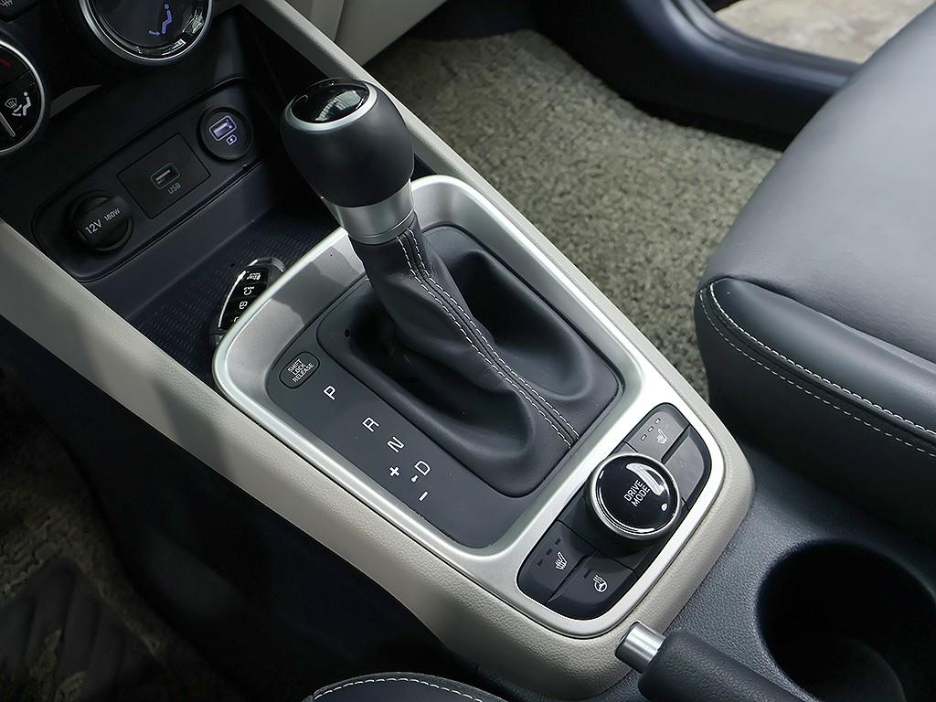 HYUNDAI Venue 2020 Azul - Importación desde Corea - HF Imports Iquique - Foto 10