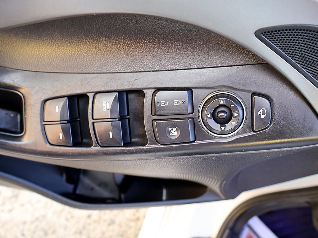 HYUNDAI Avante 2012 Blanco - Importación desde Corea - HF Imports Iquique - Foto 11