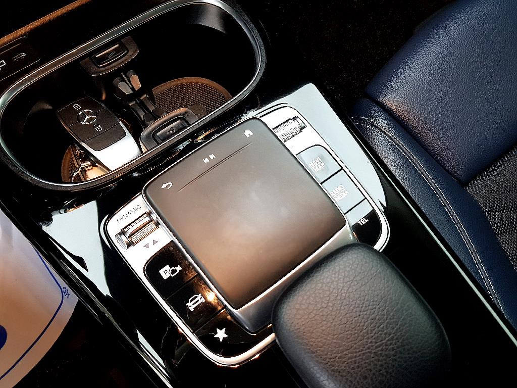 Mercedes Benz A Class 2019 Negro - Importación desde Corea - HF Imports Iquique - Foto 13