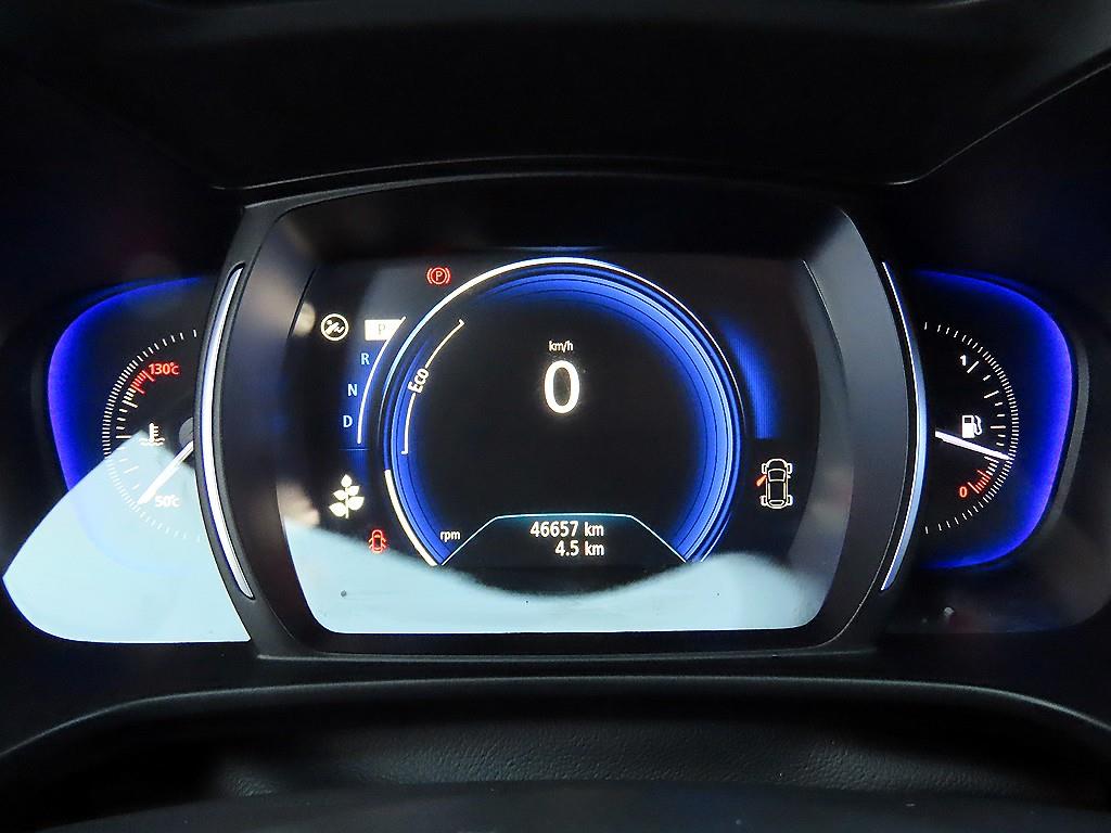 SAMSUNG QM6 - Vista 9