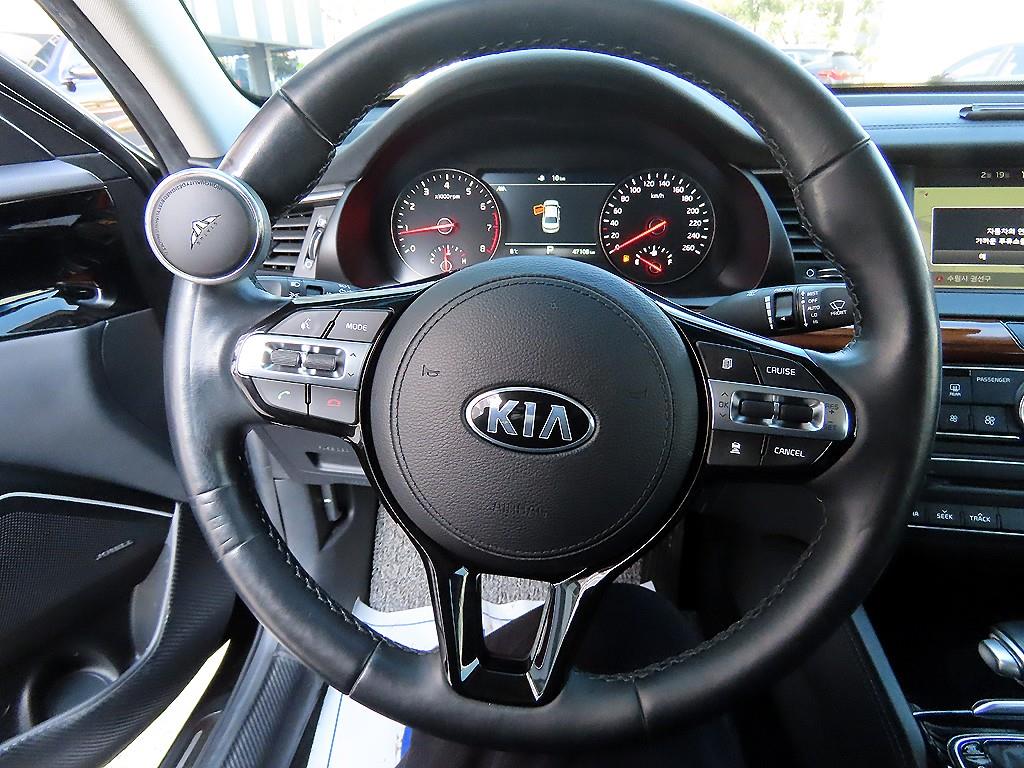 KIA K7 - Vista 8