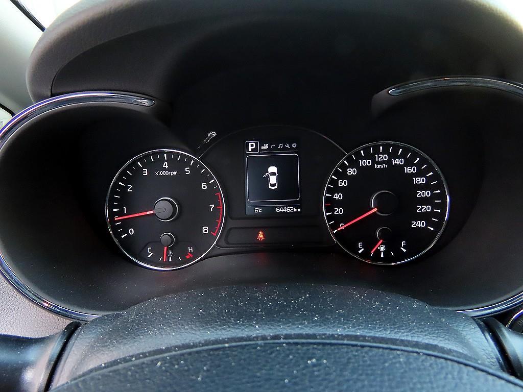 KIA K3 - Vista 9