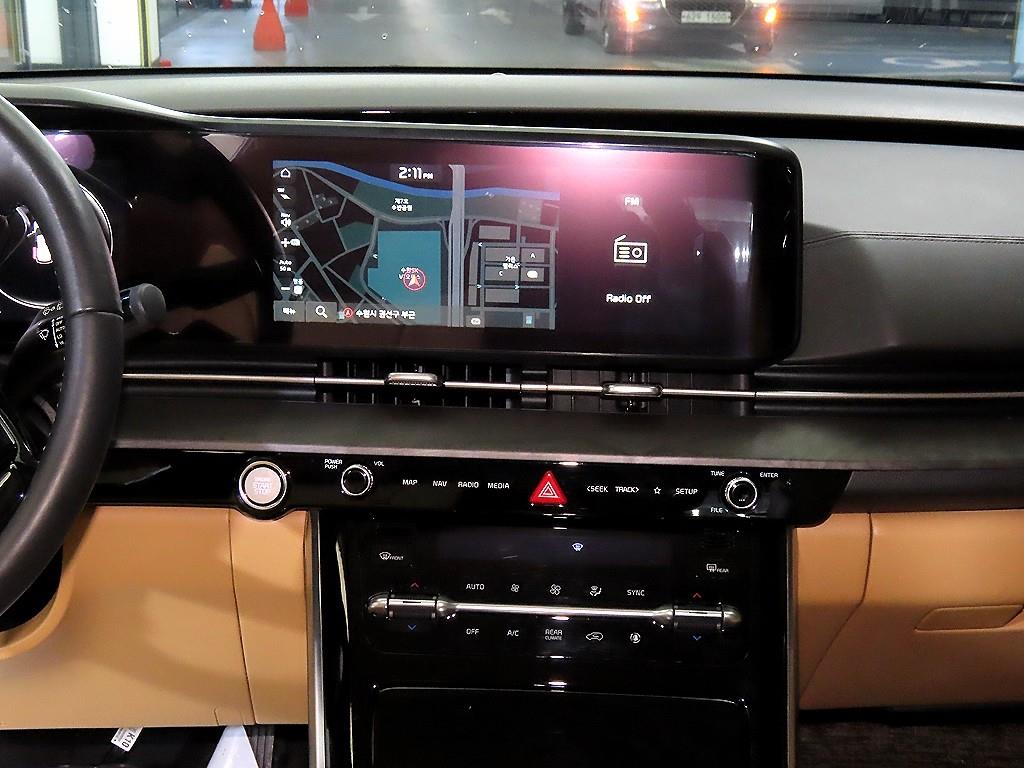 KIA Carnival - Vista 11