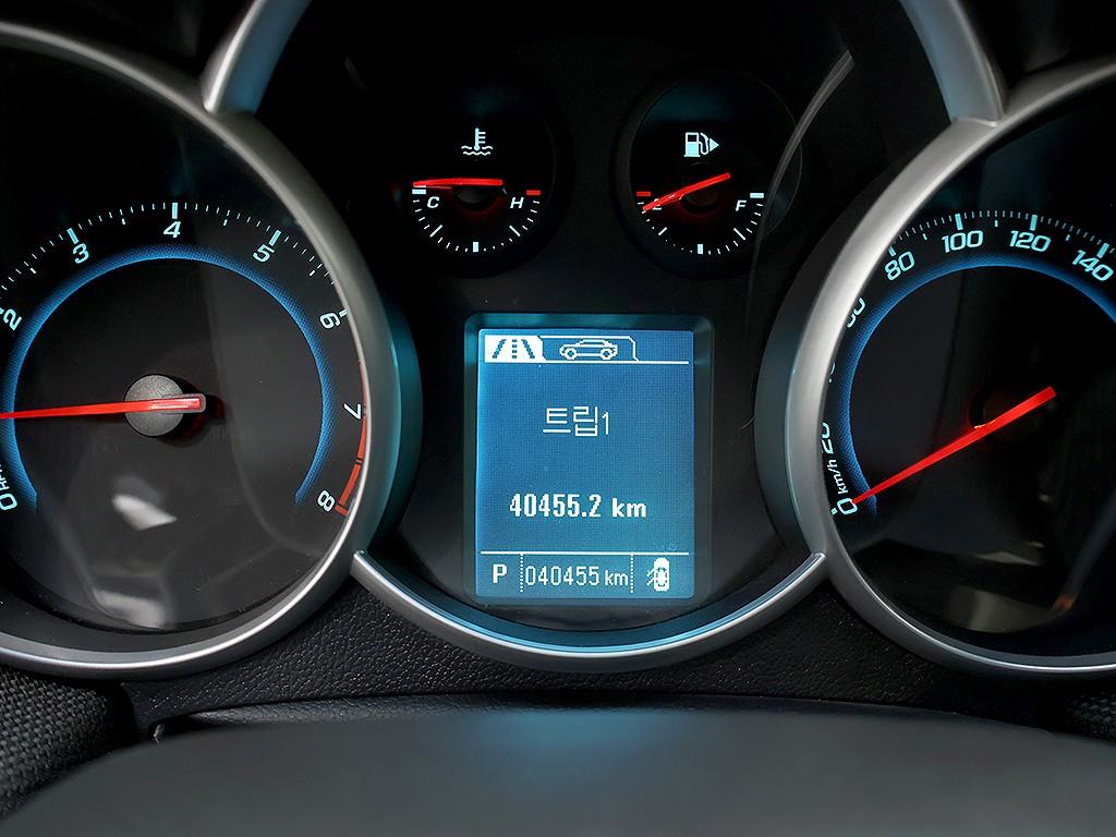 Chevrolet Cruise - Vista 11