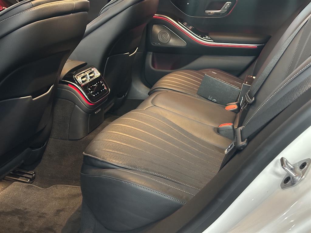 Mercedes Benz S Class - Vista 10
