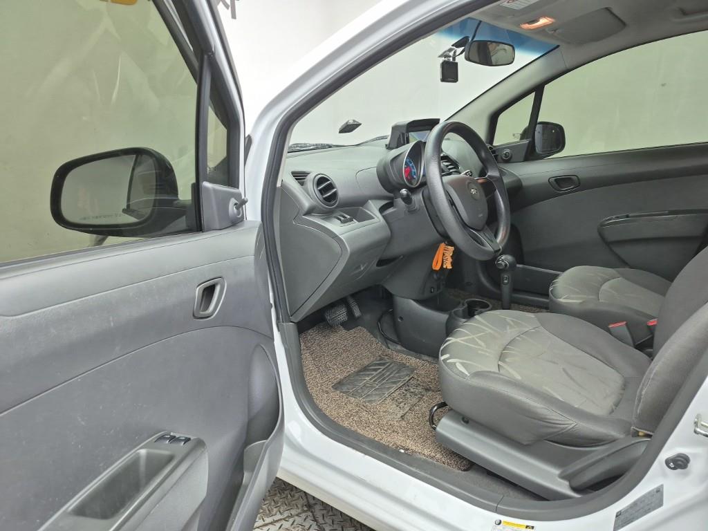 Chevrolet Spark 2014 Blanco - Importación desde Corea - HF Imports Iquique - Foto 16