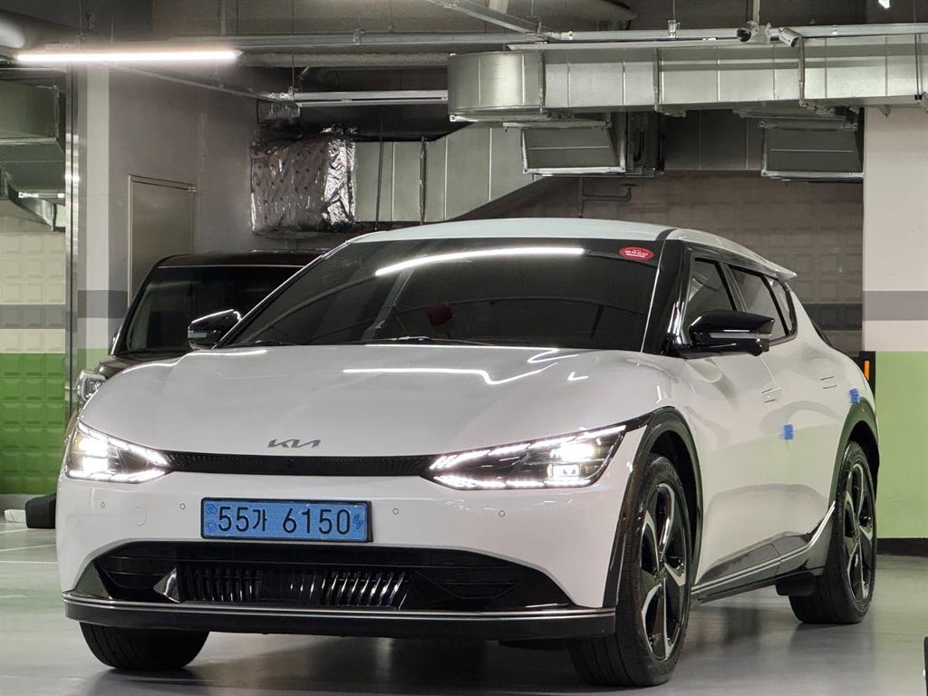 KIA EV6 2022 Blanco - Importación desde Corea - HF Imports Iquique - Foto 1