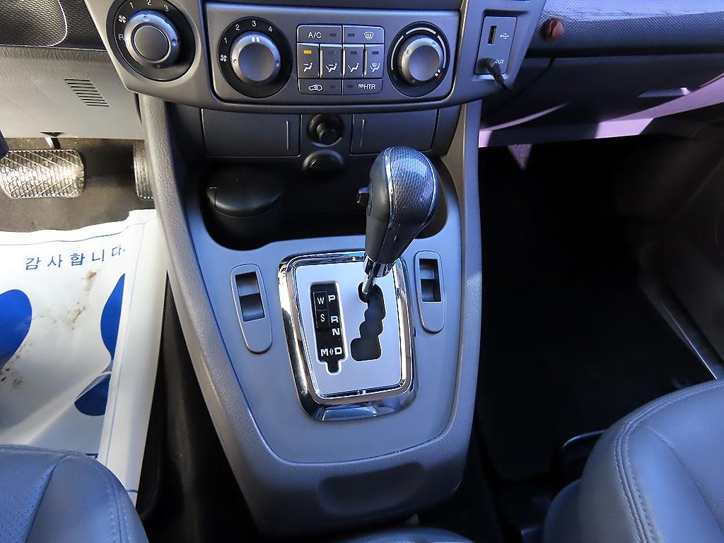 Ssangyong Korando - Vista 11