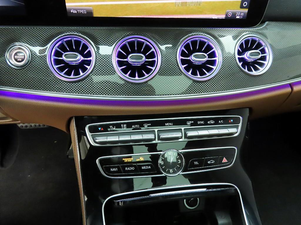 Mercedes Benz E class - Vista 9