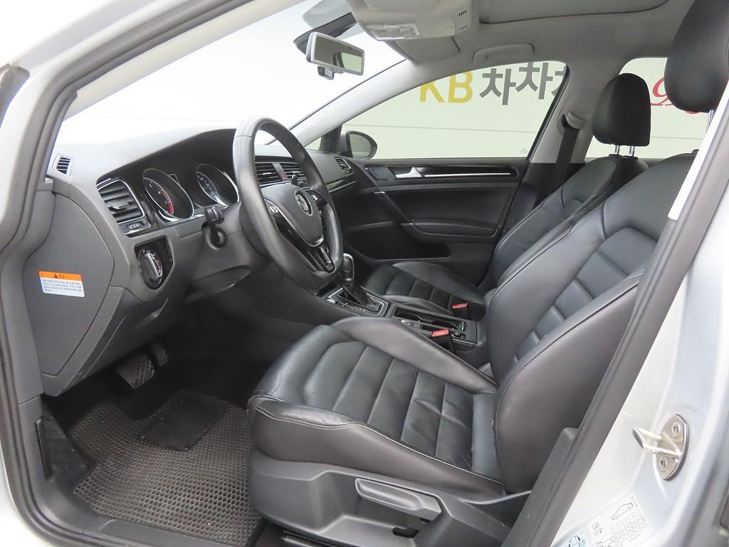 Volkswagen Golf - Vista 5