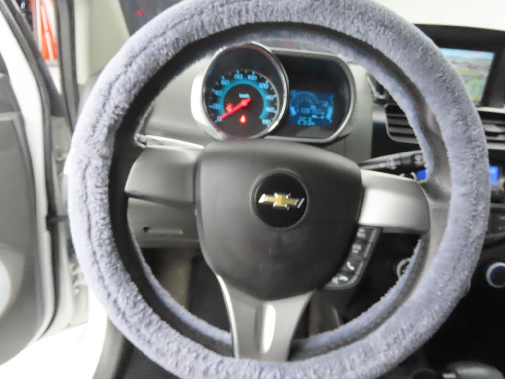 Chevrolet Spark - Vista 8