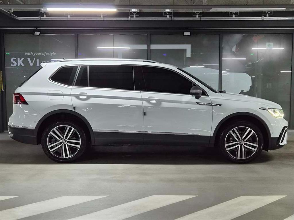 Volkswagen Tiguan - Vista 3