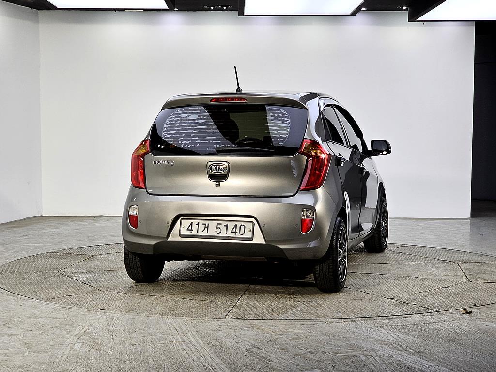 KIA Morning - Vista 3