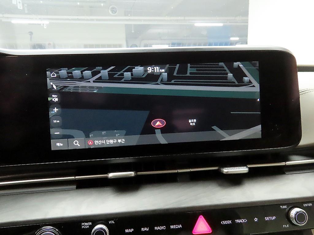 KIA Carnival - Vista 9