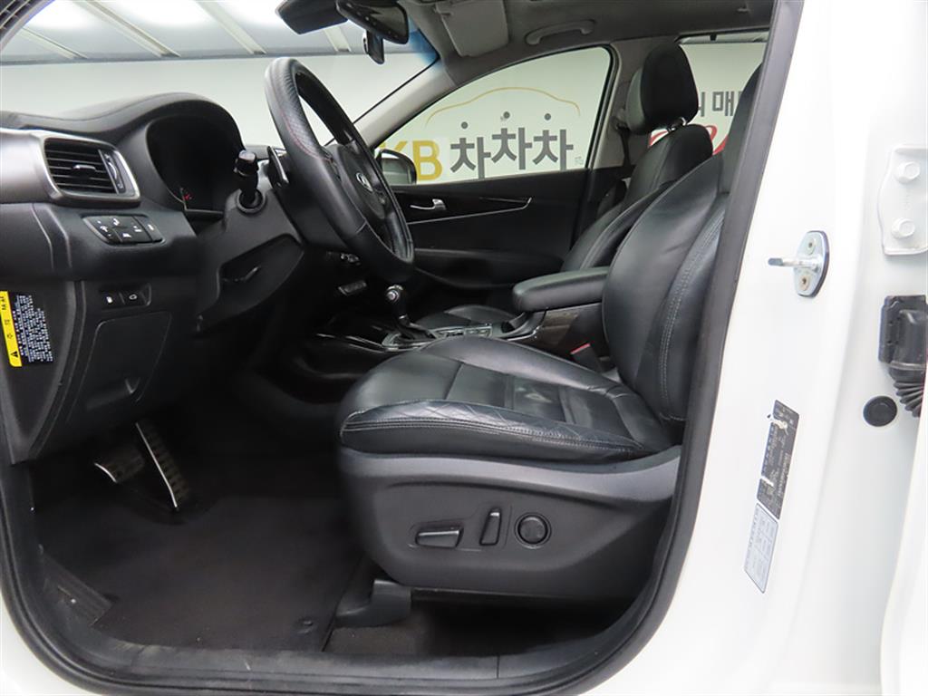 KIA Sorento - Vista 5