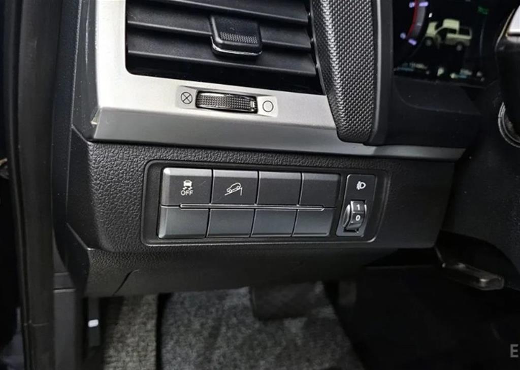 Ssangyong Rexton 2018 Azul - Importación desde Corea - HF Imports Iquique - Foto 13