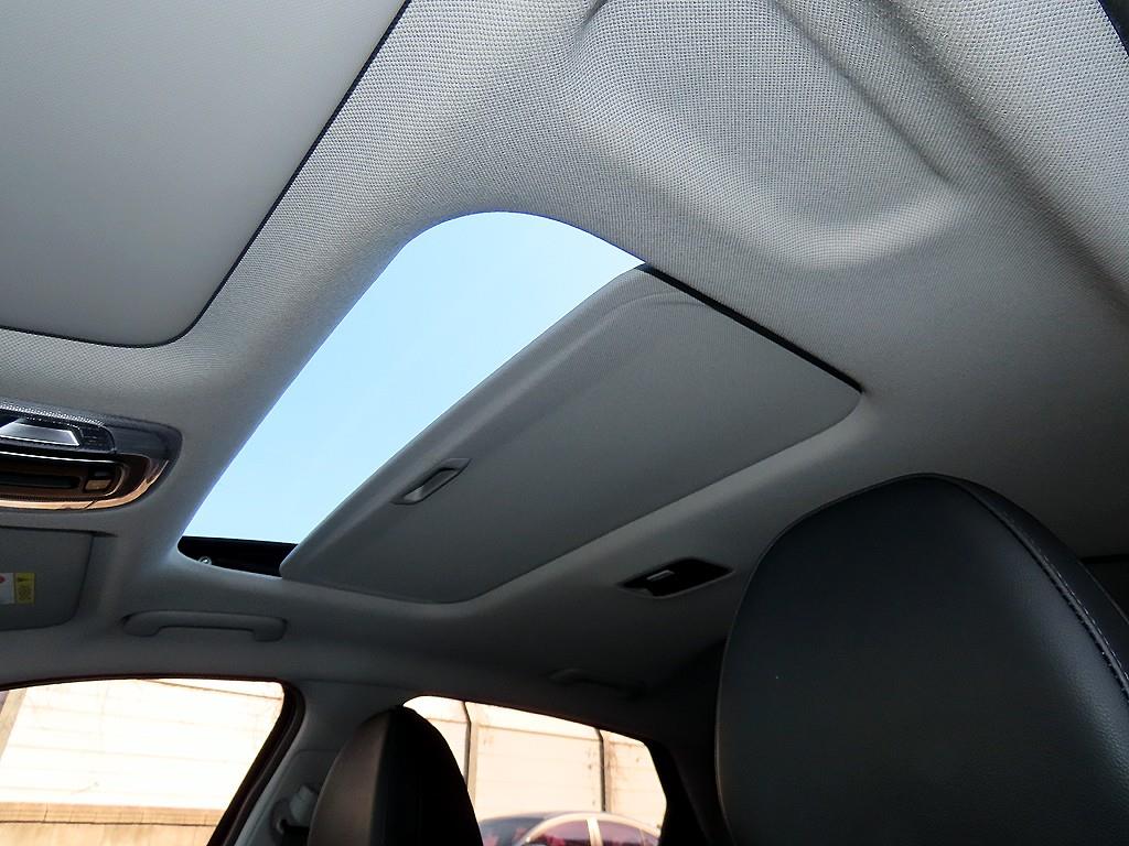 HYUNDAI Avante 2023 Negro - Importación desde Corea - HF Imports Iquique - Foto 18