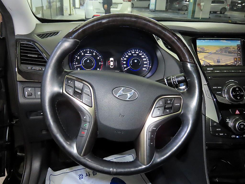 HYUNDAI Grandeur - Vista 8