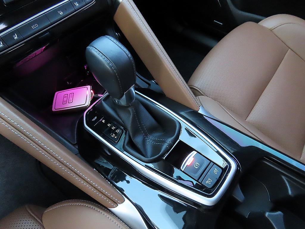 SAMSUNG QM6 - Vista 10