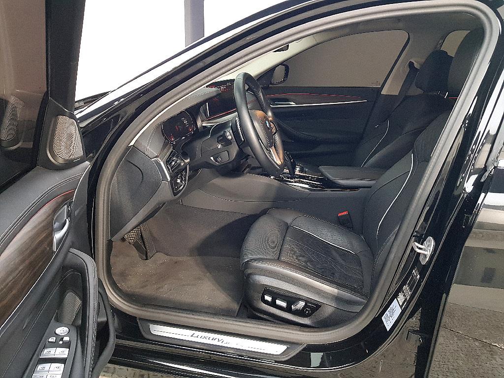 BMW 5 Series - Vista 7