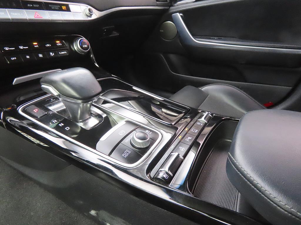 KIA Stinger - Vista 11