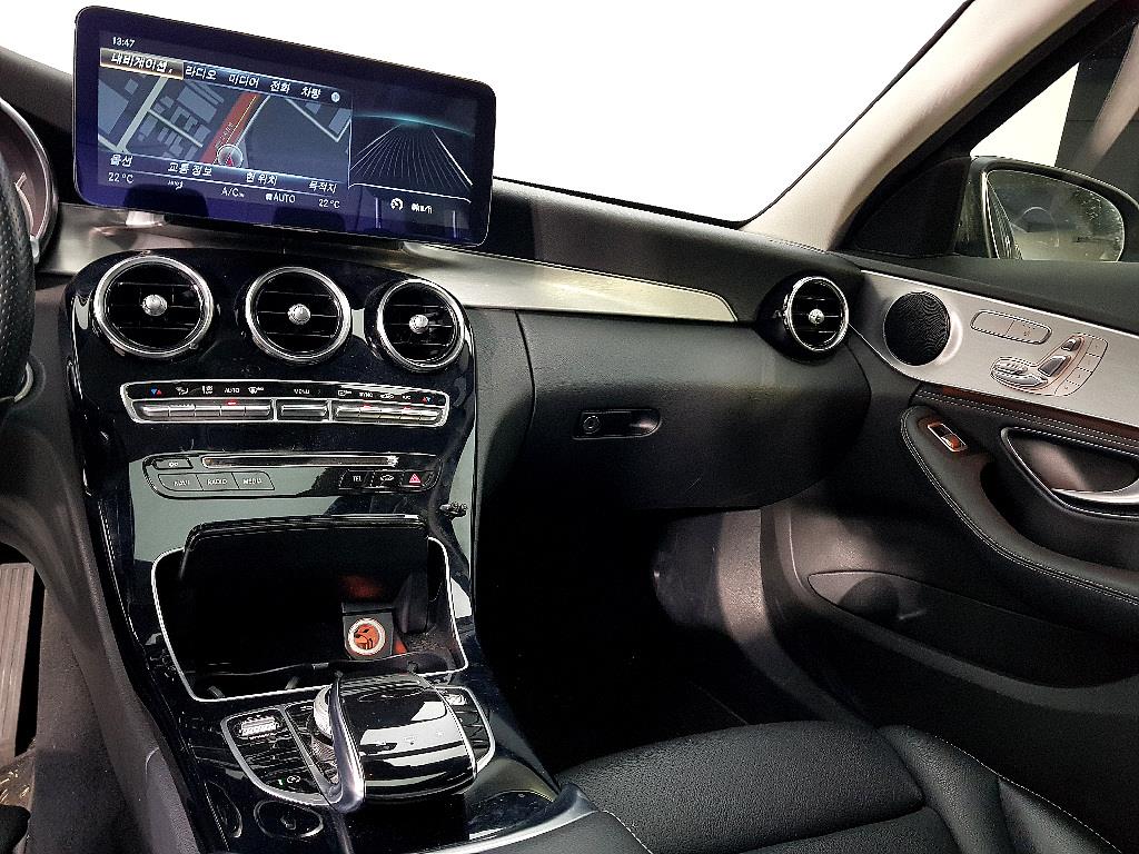 Mercedes Benz C Class - Vista 10